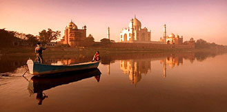 Taj Mahal Travel