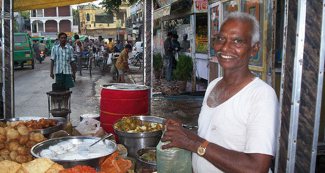 Chat Seller in Lucknow